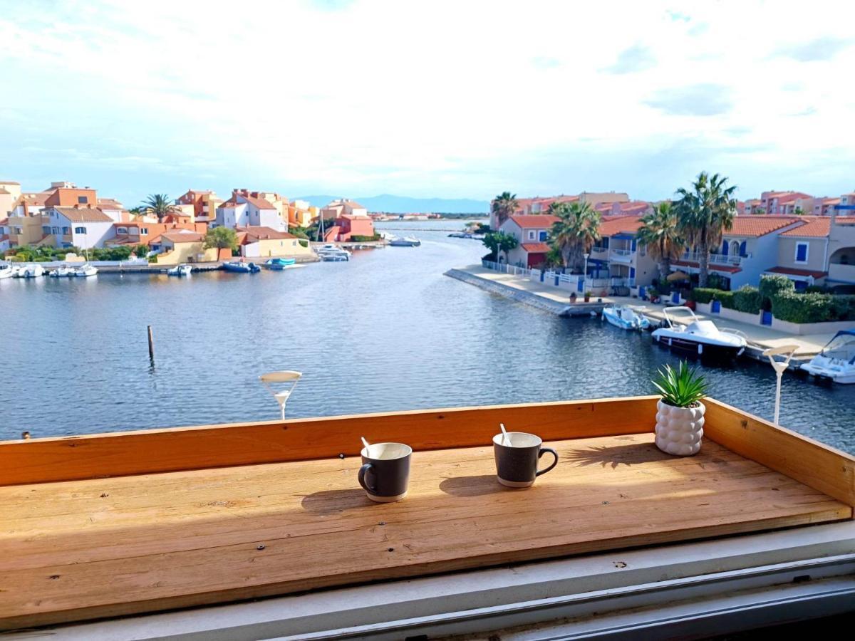 Appartement Agreable Logement Sur La Marina à Le Barcarès Extérieur photo
